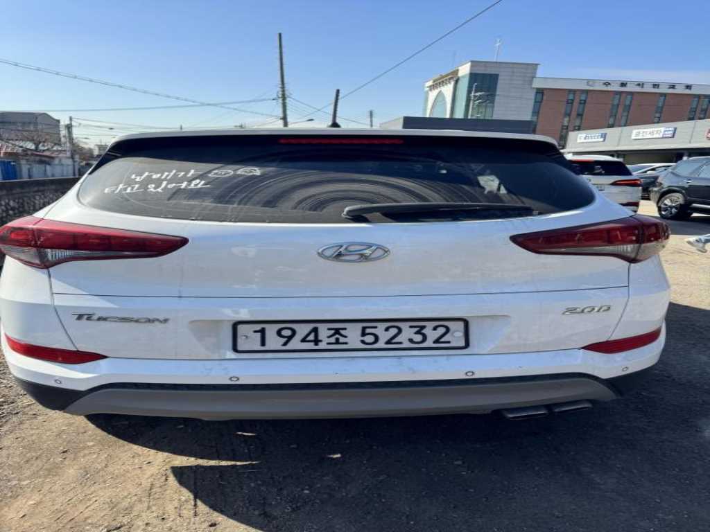 HYUNDAI Tucson - Vista 3