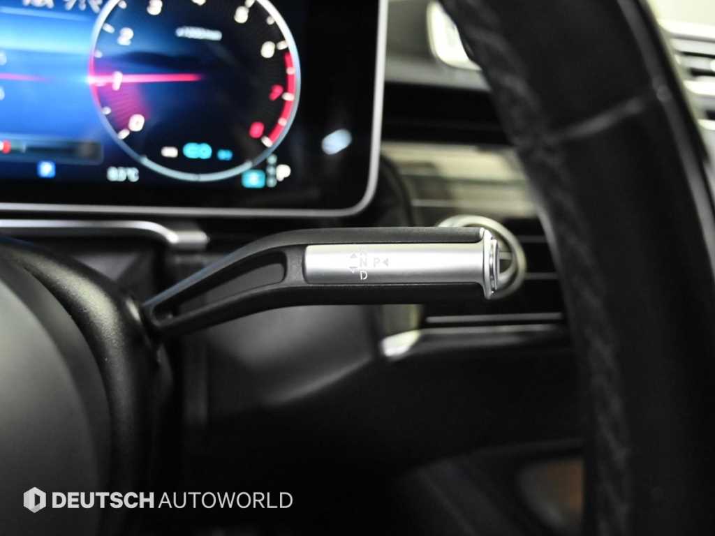 Mercedes Benz S Class - Vista 9