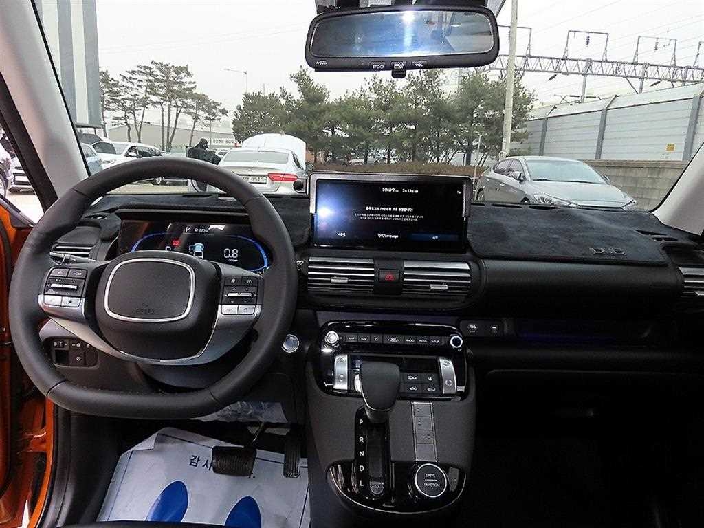 HYUNDAI Casper - Vista 7