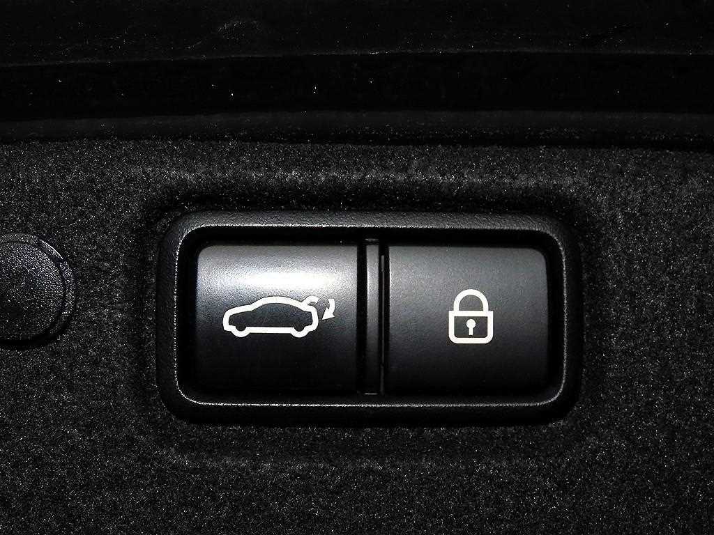 KIA K7 2017 Negro - Importación desde Corea - HF Imports Iquique - Foto 17