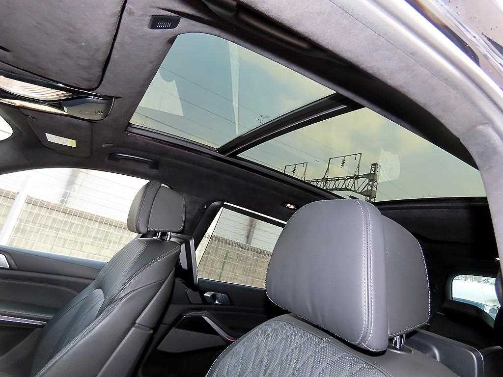 BMW X7 2021 Negro - Importación desde Corea - HF Imports Iquique - Foto 14