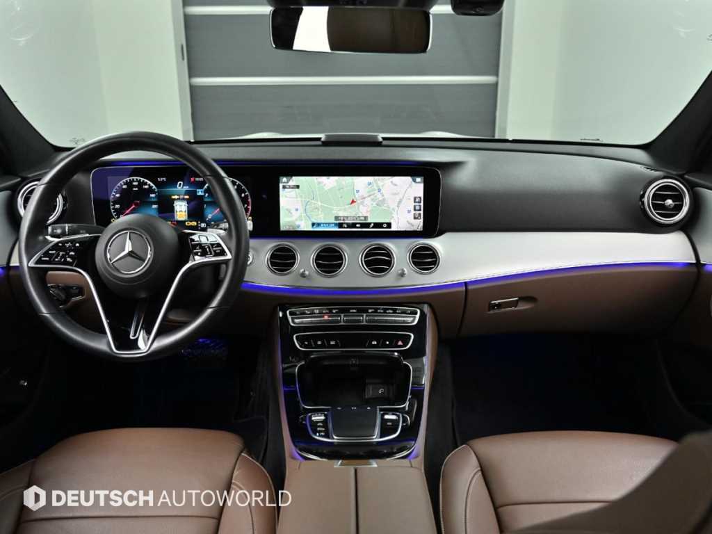 Mercedes Benz E class - Vista 7