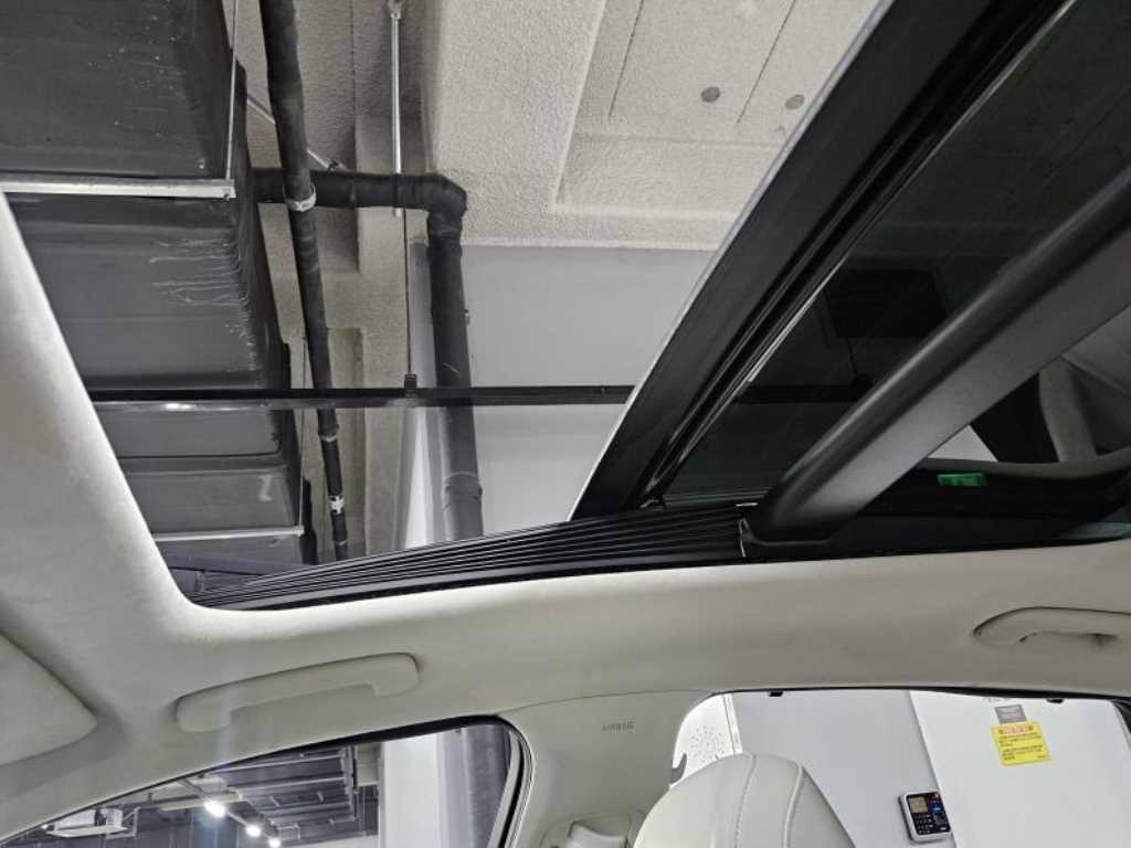 HYUNDAI Grandeur - Vista 6