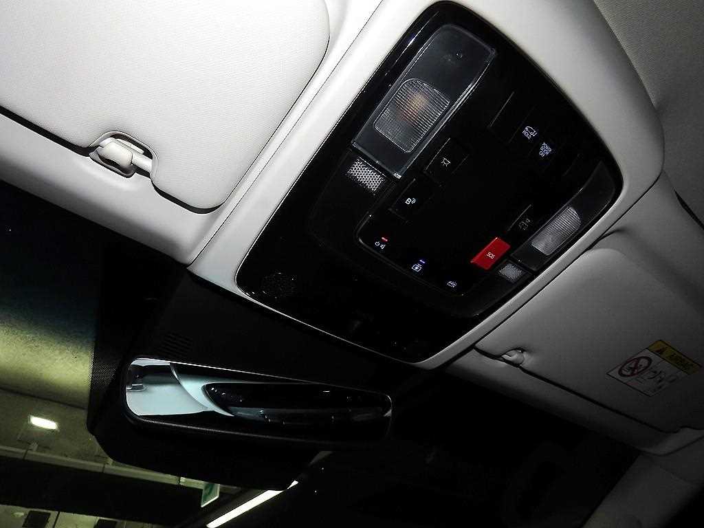 HYUNDAI Staria 2025 Negro - Importación desde Corea - HF Imports Iquique - Foto 15