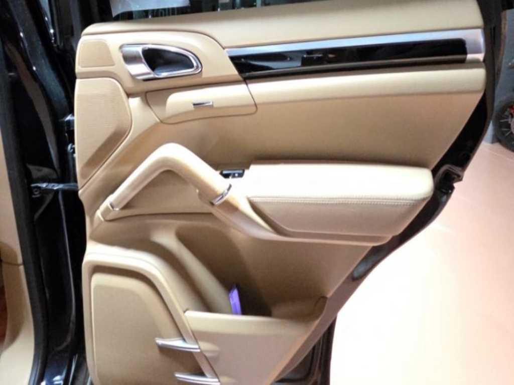 Porsche Cayenne - Vista 10