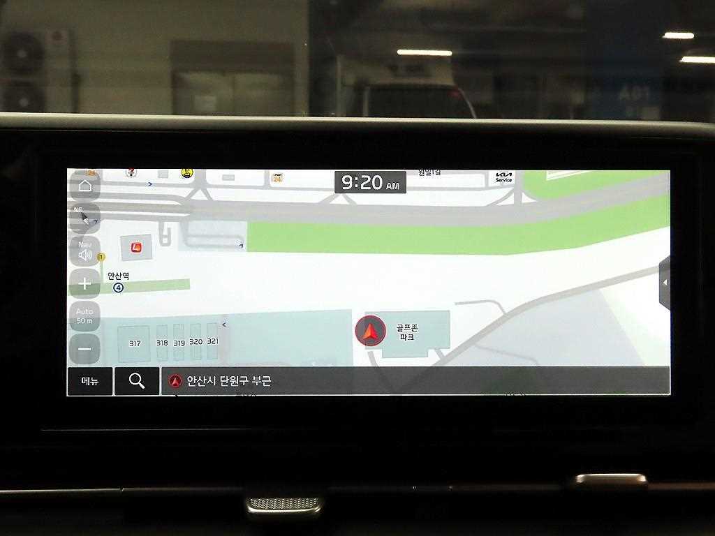 KIA Carnival - Vista 9