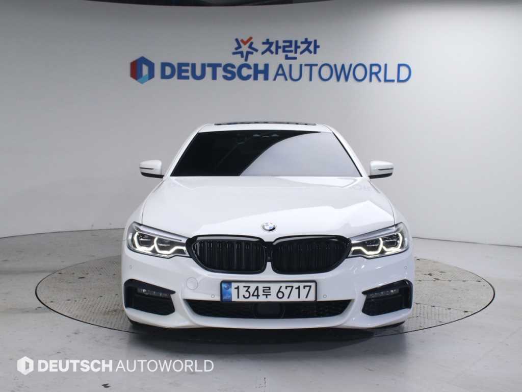 BMW 5 Series - Vista 3