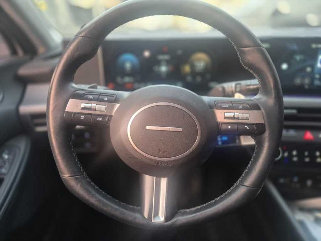 HYUNDAI Sonata - Vista 7