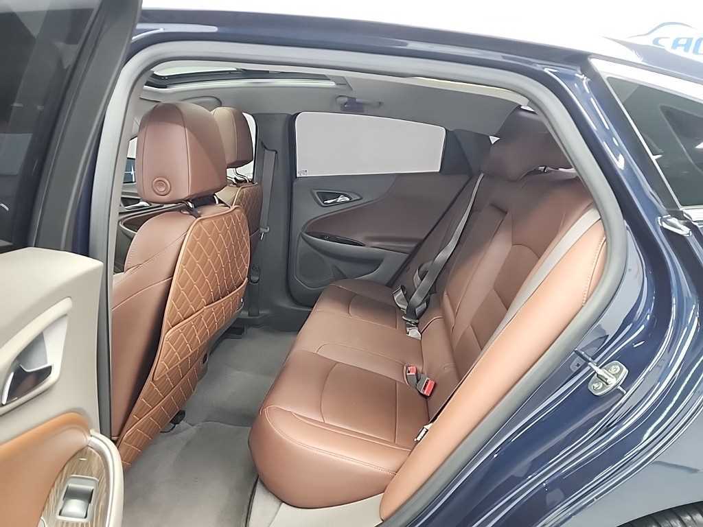 Chevrolet Malibu - Vista 12