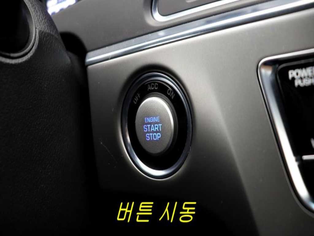 HYUNDAI Sonata - Vista 12