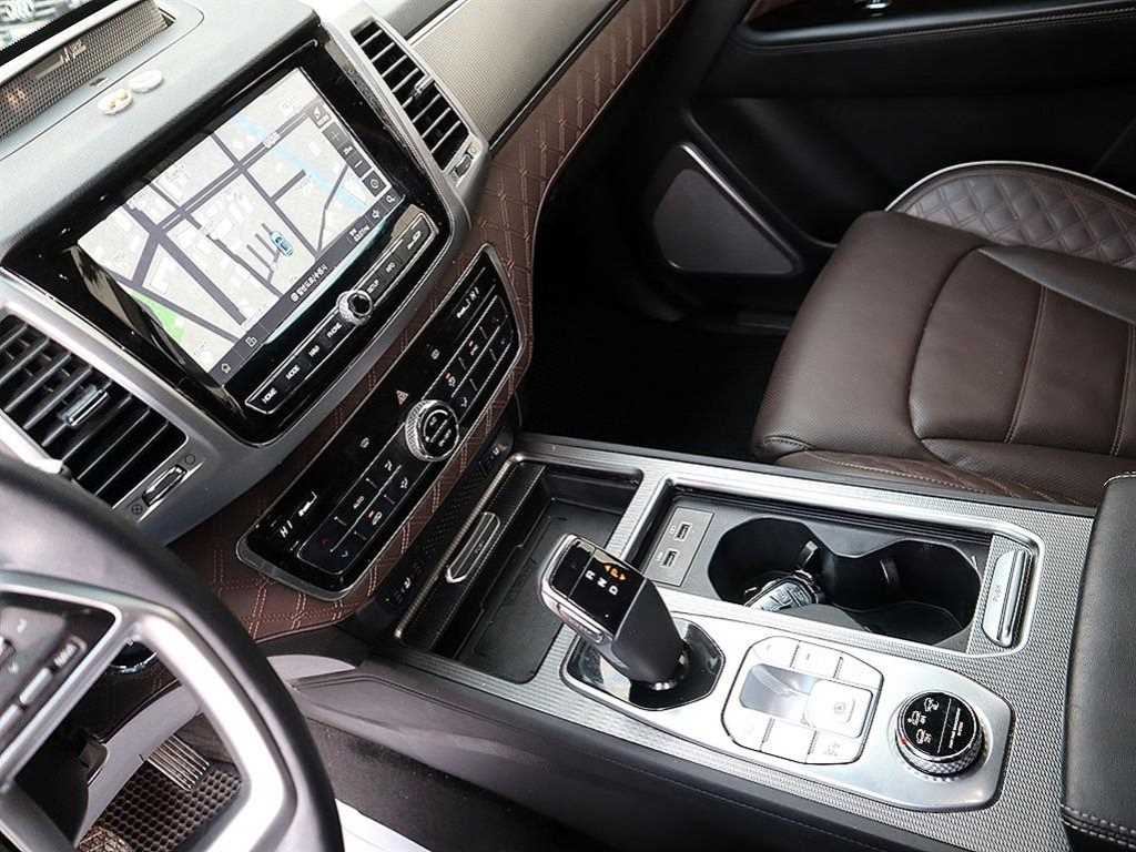 Ssangyong Rexton - Vista 9