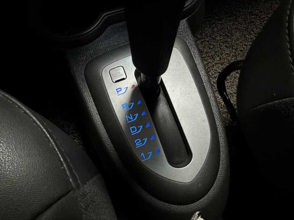 Chevrolet Spark 2014 Morado - Importación desde Corea - HF Imports Iquique - Foto 14