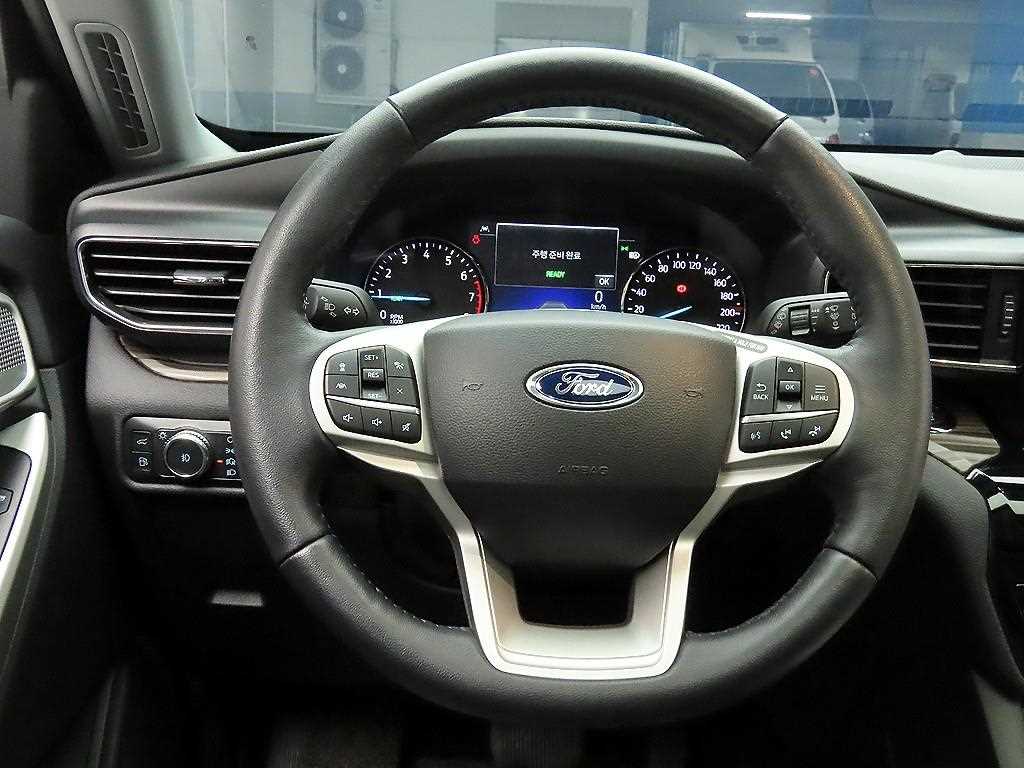 Ford Explorer - Vista 7