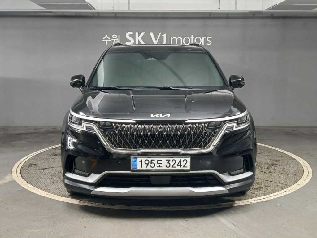 KIA Carnival 2023 Negro - Importación desde Corea - HF Imports Iquique - Foto 1