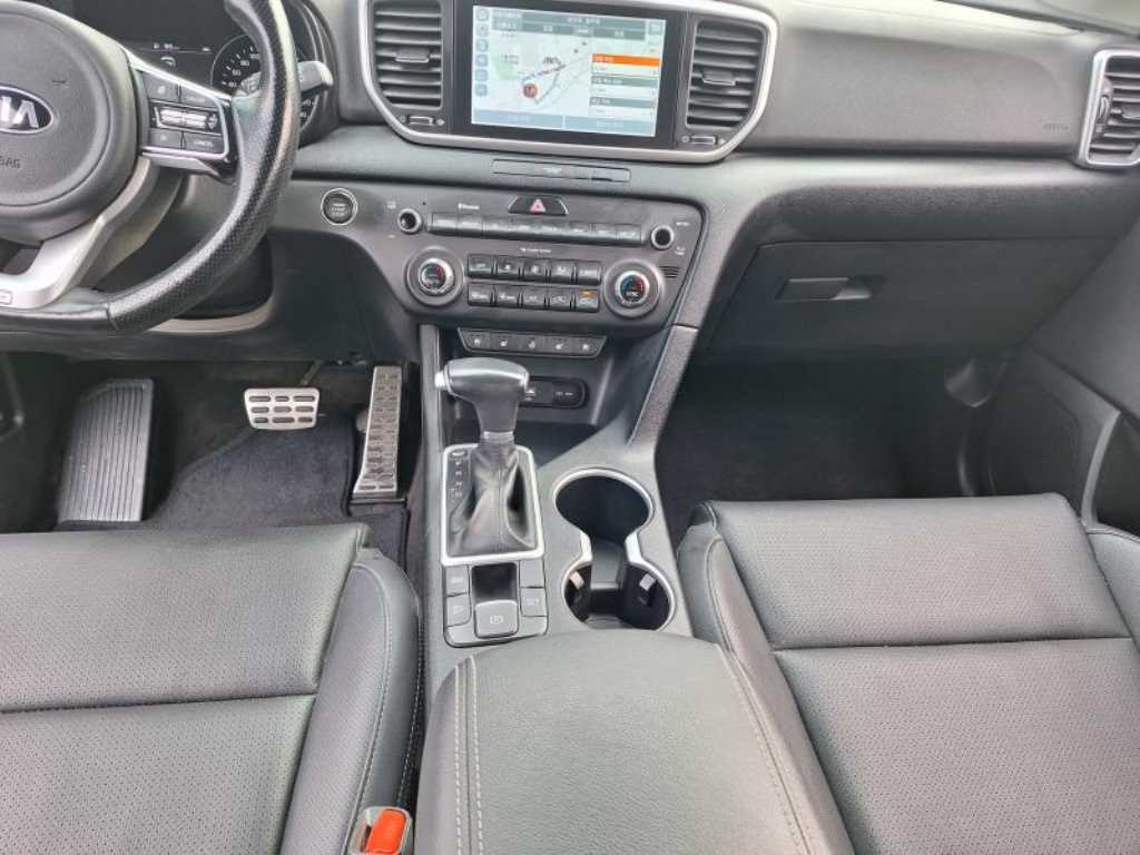 KIA Sportage - Vista 6