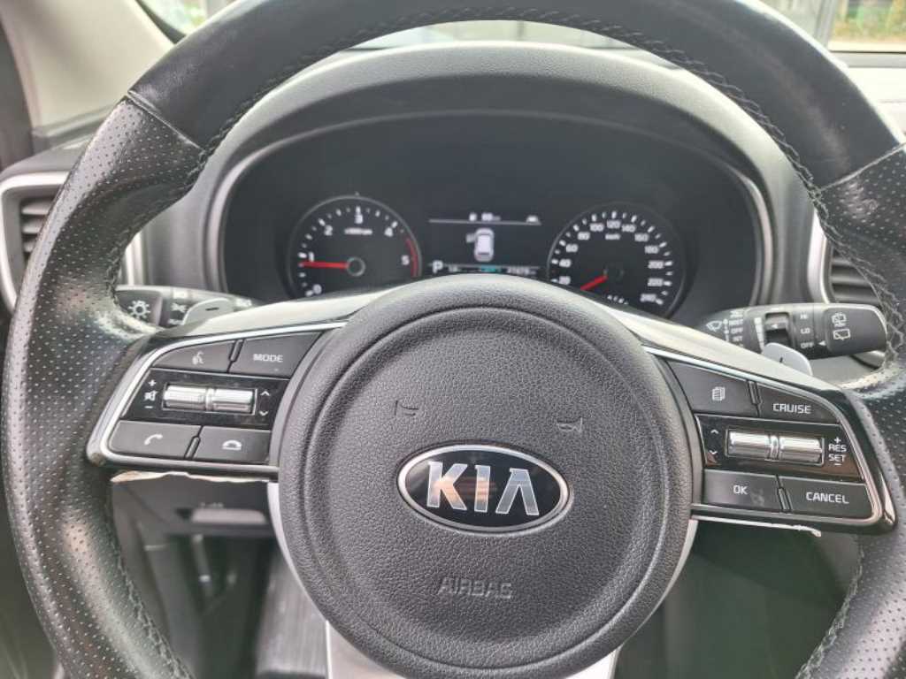KIA Sportage - Vista 8