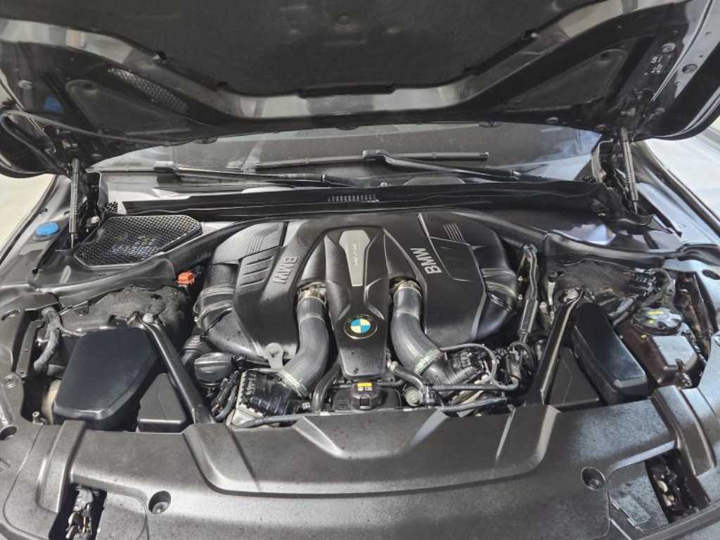 BMW 7 Series 2016 Gris - Importación desde Corea - HF Imports Iquique - Foto 14