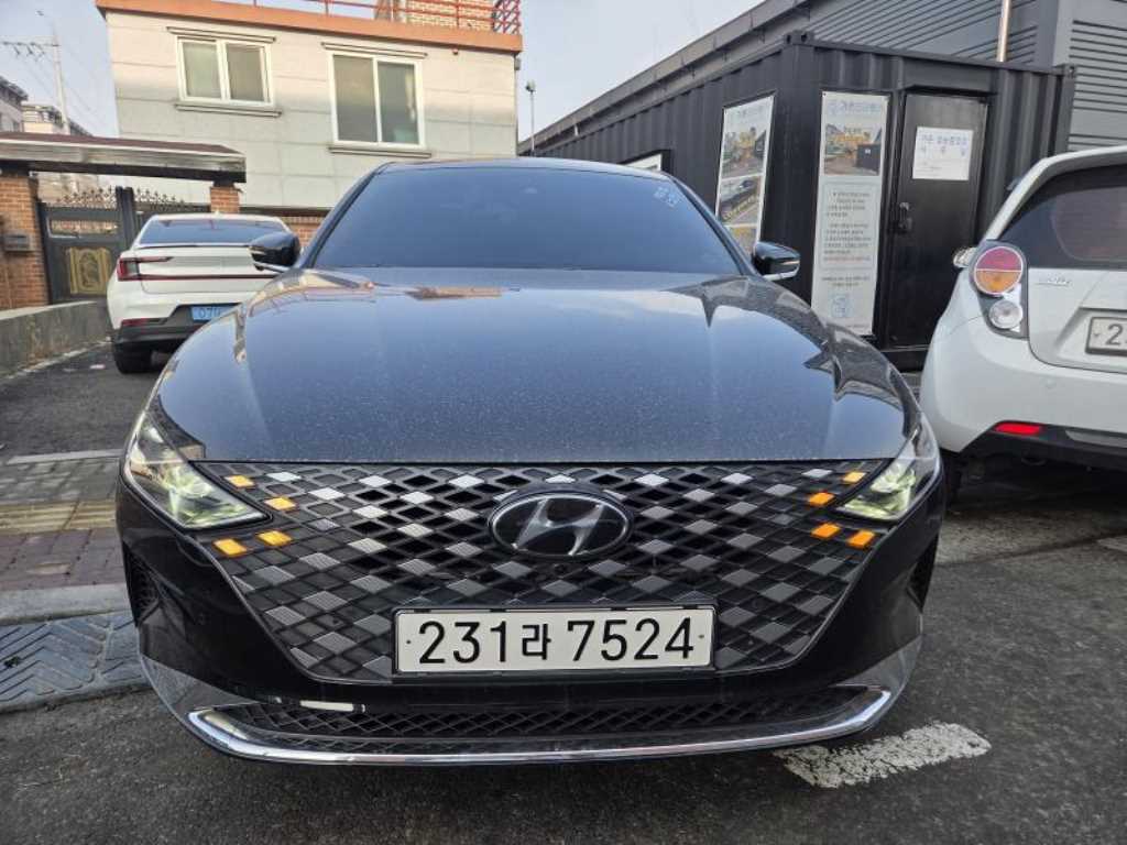 HYUNDAI Grandeur 2021 Negro - Importación desde Corea - HF Imports Iquique - Foto 1
