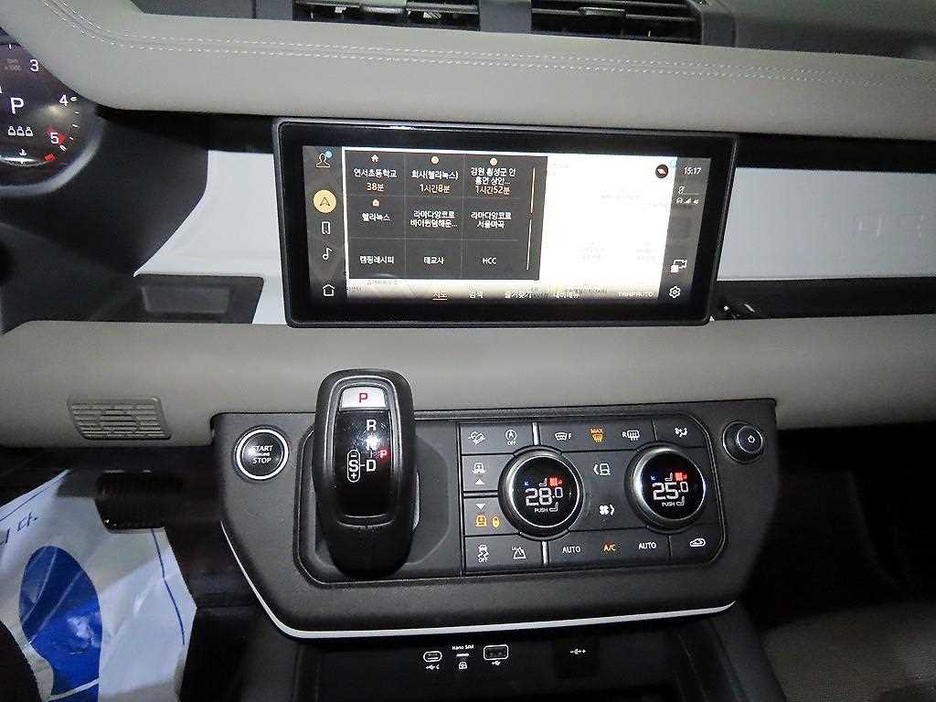 Land Rover Defender - Vista 11