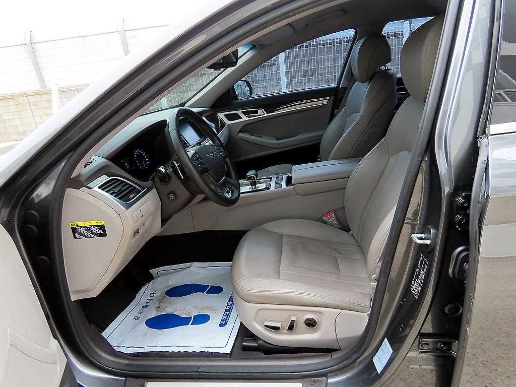 Genesis G80 - Vista 5