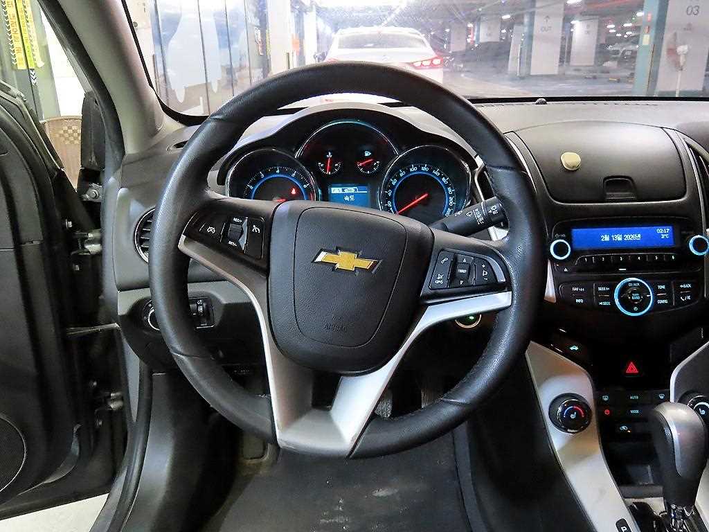 Chevrolet Cruise - Vista 8