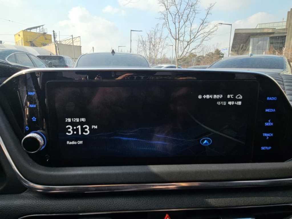 HYUNDAI Sonata - Vista 9