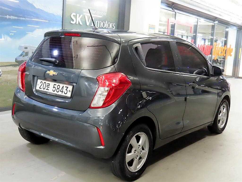 Chevrolet Spark - Vista 6