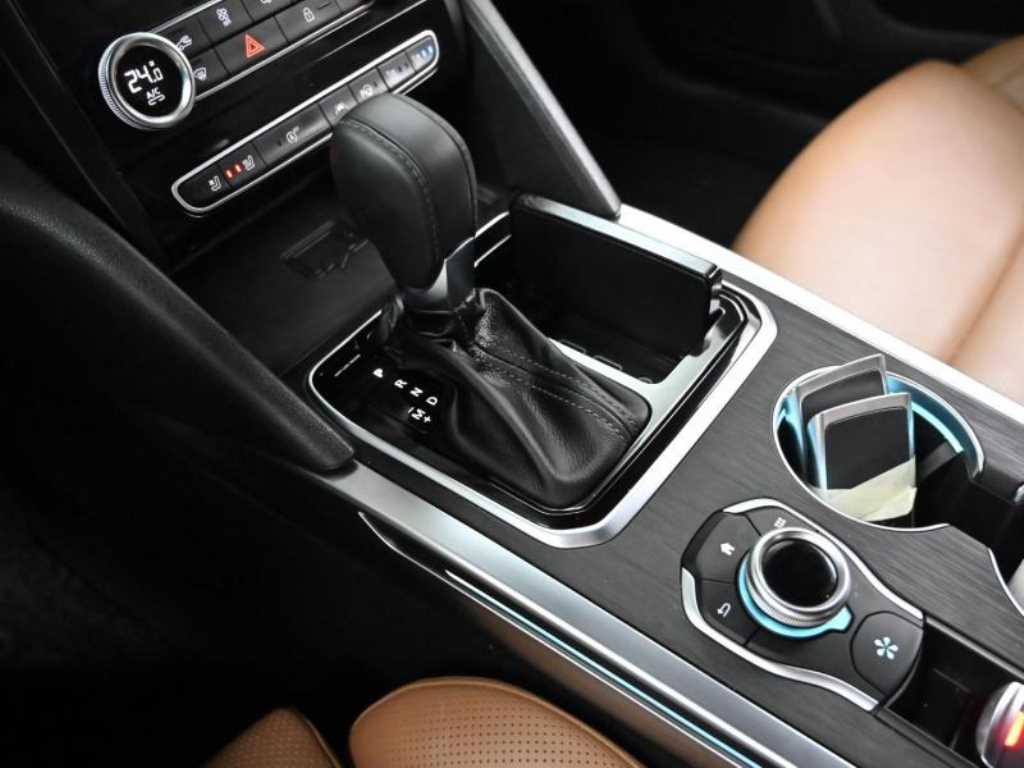 SAMSUNG SM6 - Vista 9