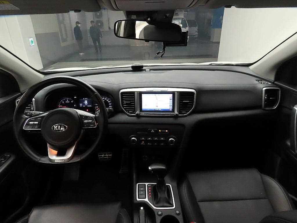 KIA Sportage - Vista 8