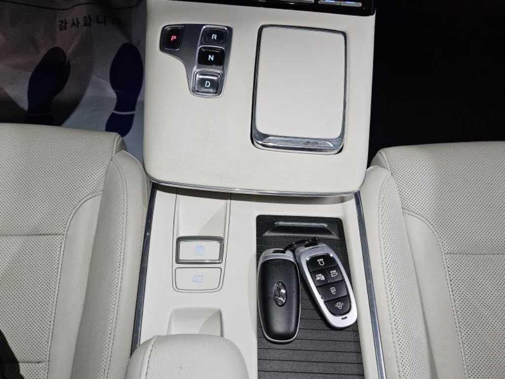 HYUNDAI Grandeur 2022 Blanco - Importación desde Corea - HF Imports Iquique - Foto 15