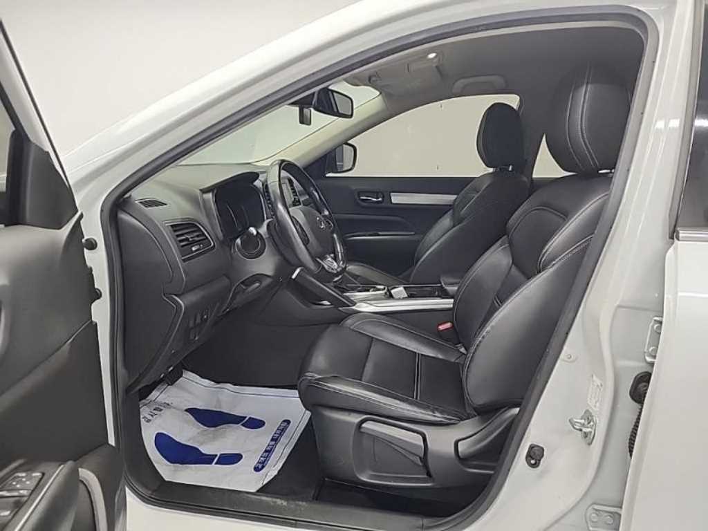 SAMSUNG QM6 - Vista 11