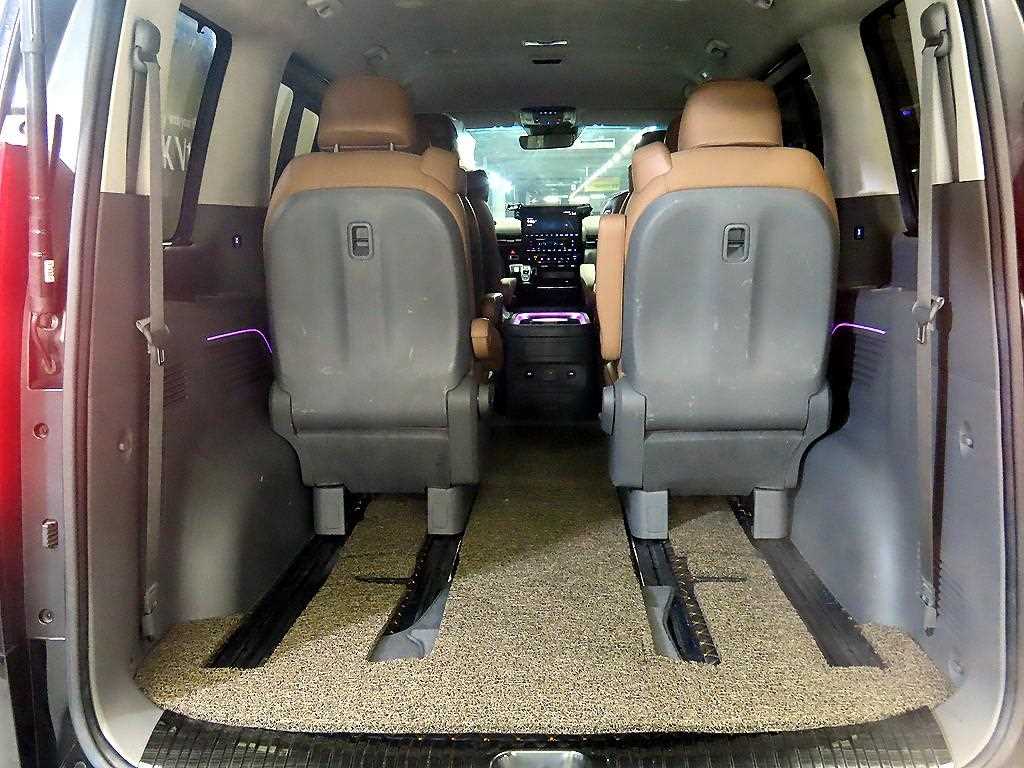 HYUNDAI Staria 2022 Negro - Importación desde Corea - HF Imports Iquique - Foto 15