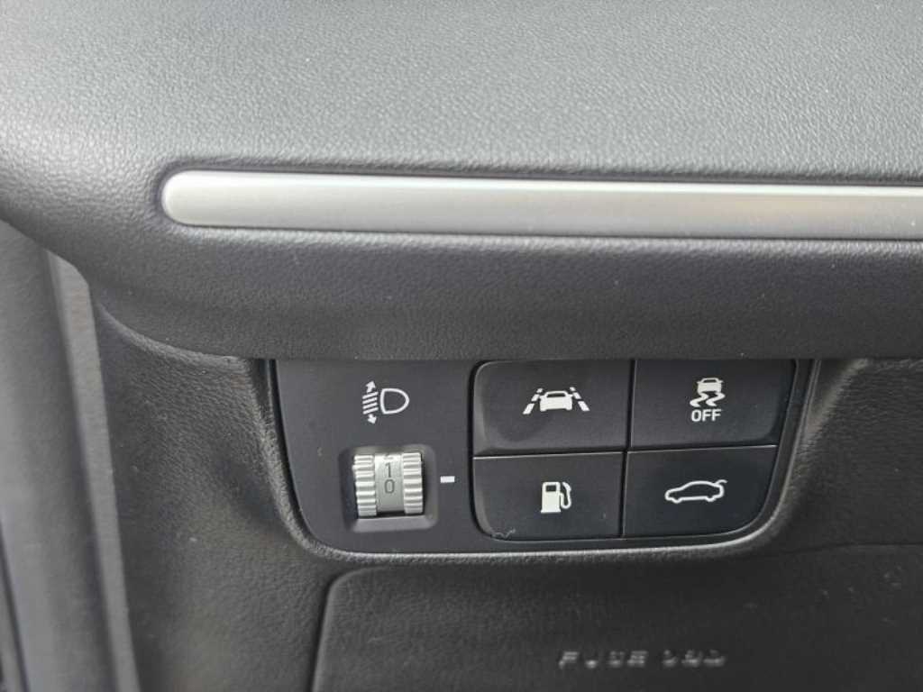 HYUNDAI Grandeur - Vista 9