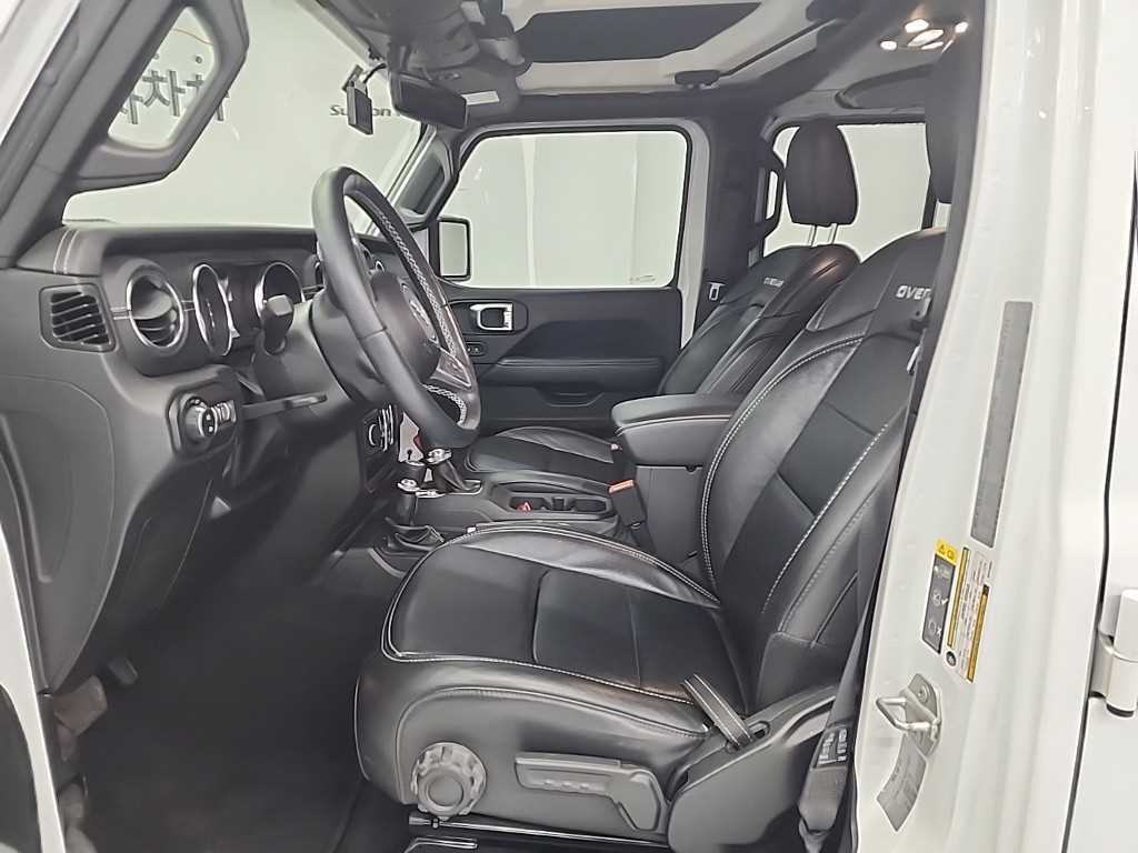 Jeep Wrangler - Vista 11