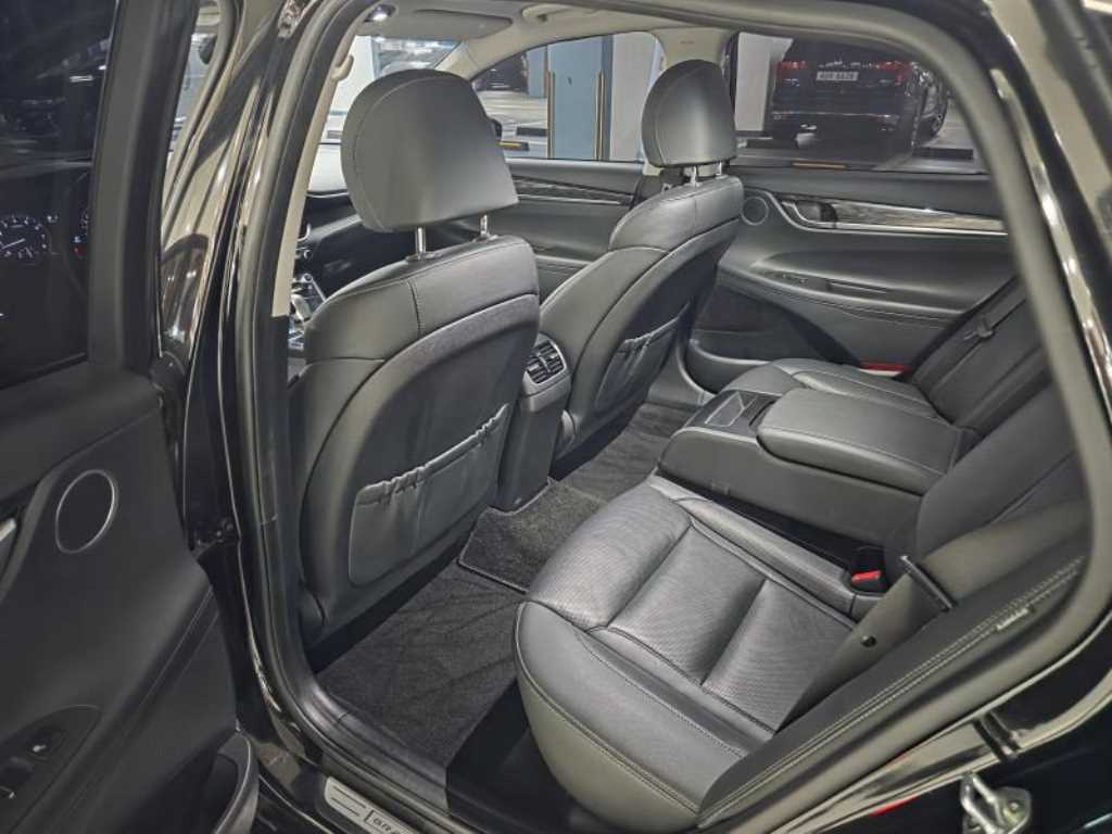 HYUNDAI Grandeur - Vista 8