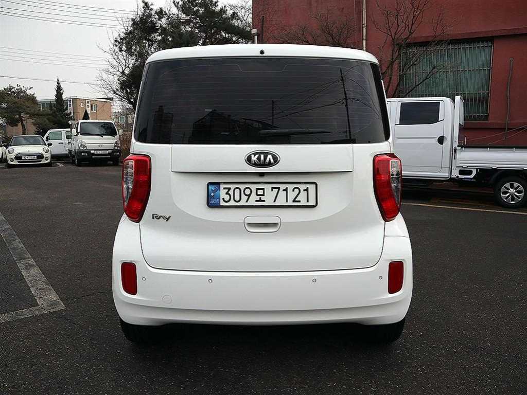 KIA Ray - Vista 4