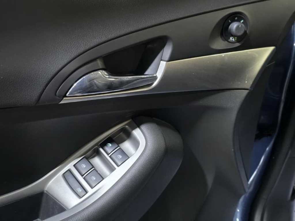 Chevrolet Orlando - Vista 12