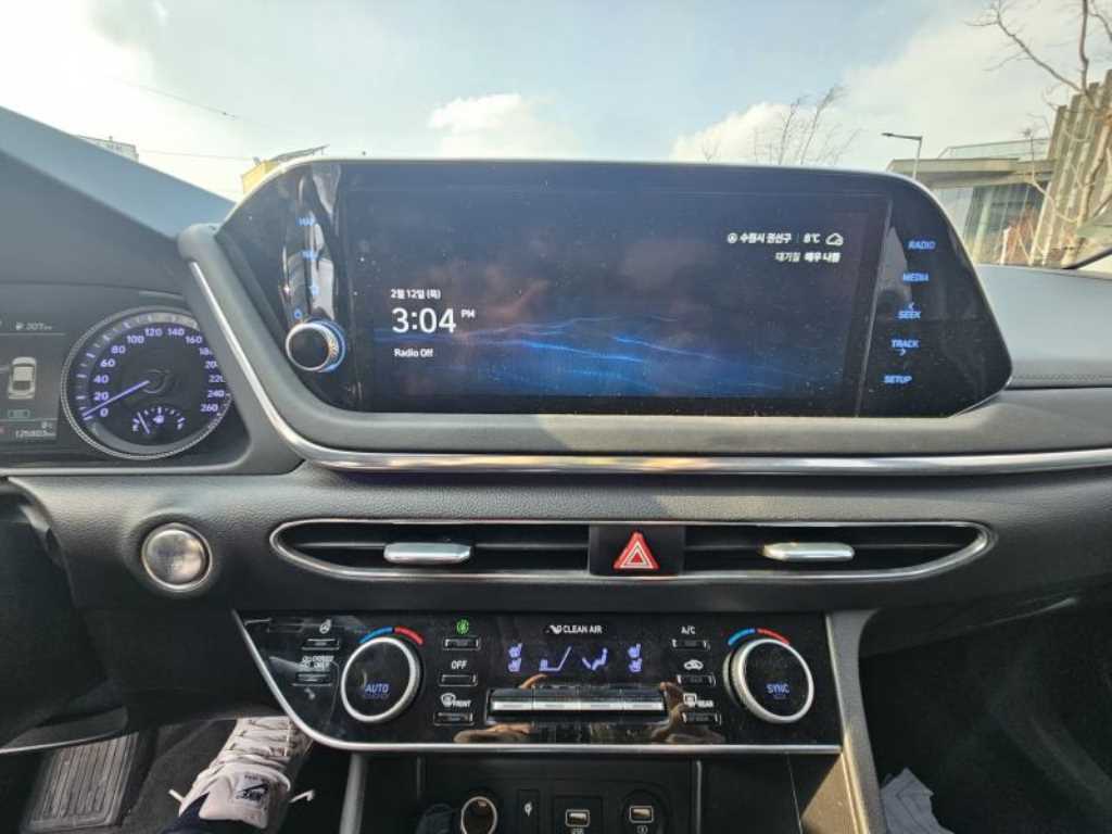 HYUNDAI Sonata - Vista 7