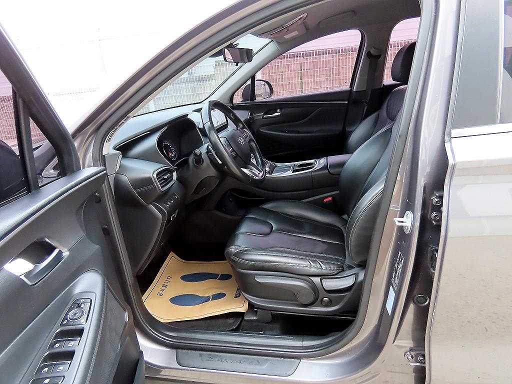 HYUNDAI Santa Fe - Vista 5