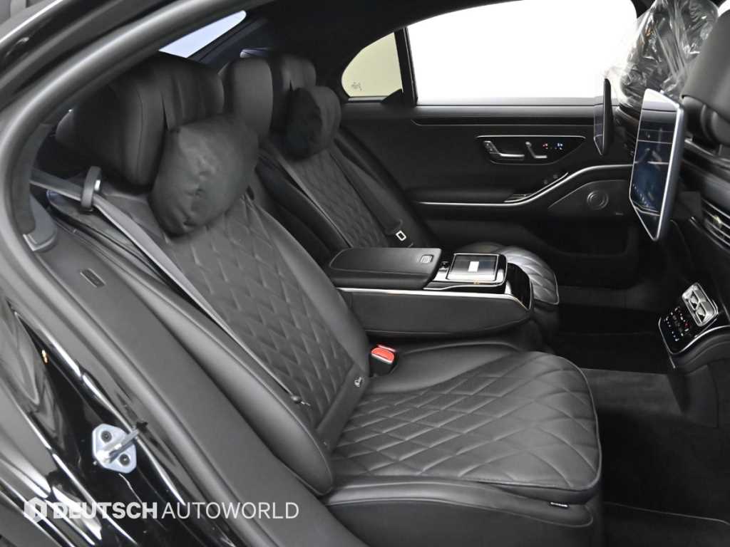 Mercedes Benz S Class - Vista 12