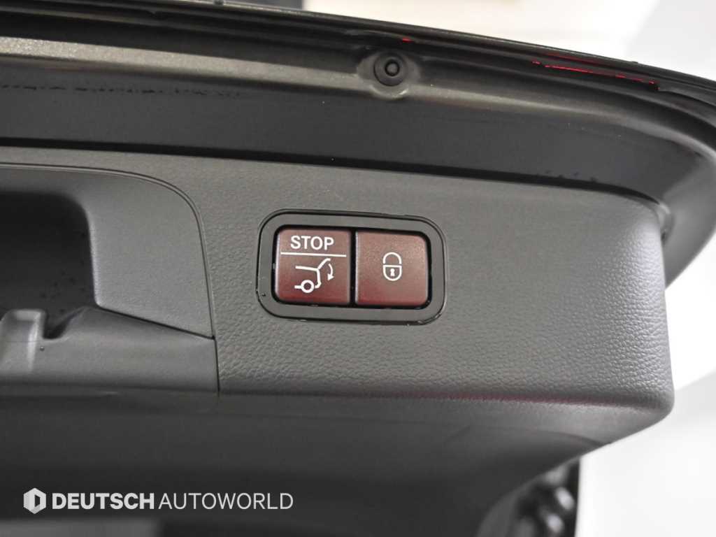 Mercedes Benz GLC Class 2019 Negro - Importación desde Corea - HF Imports Iquique - Foto 20