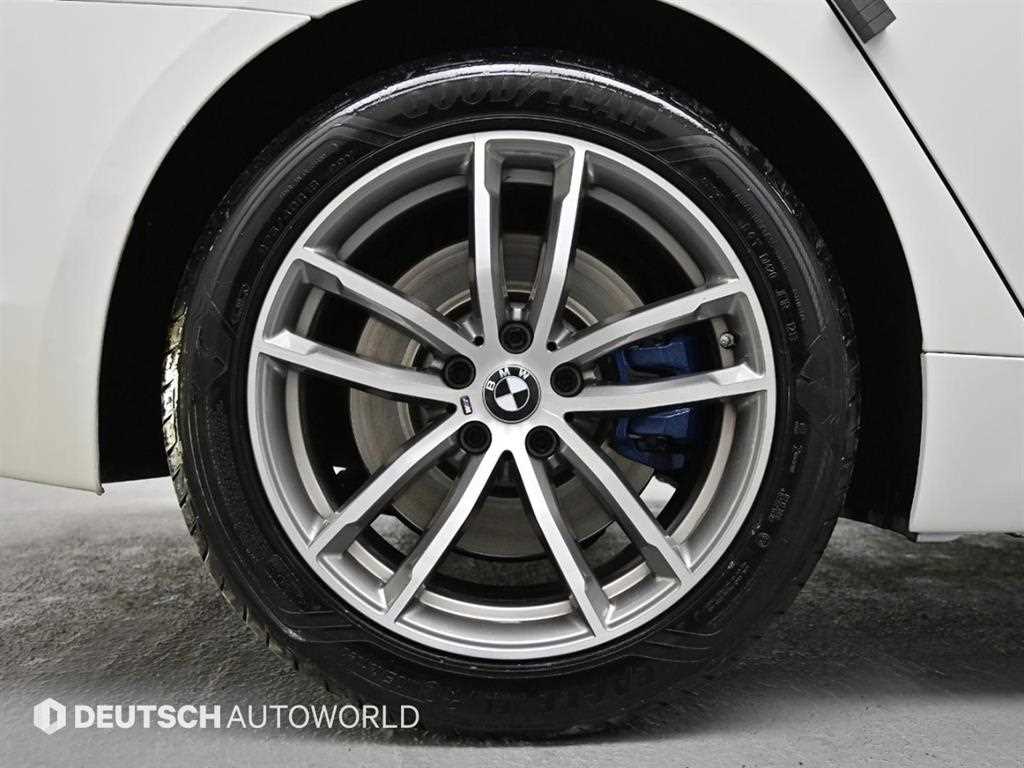 BMW 5 Series - Vista 5