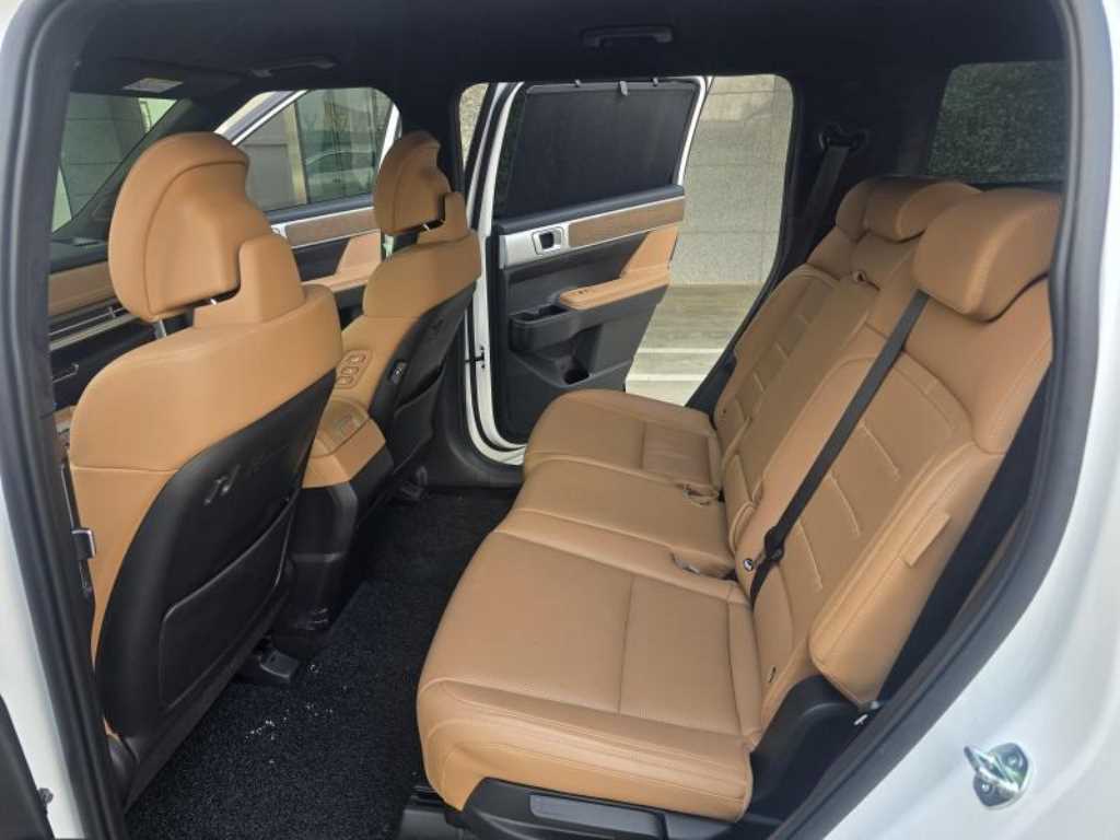 HYUNDAI Santa Fe - Vista 11