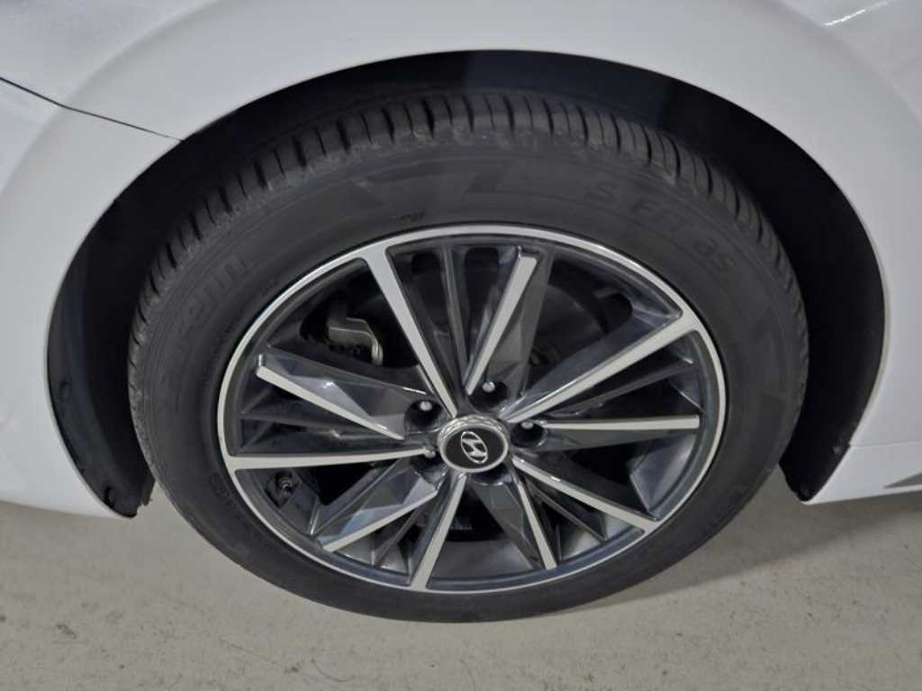 HYUNDAI Grandeur 2022 Blanco - Importación desde Corea - HF Imports Iquique - Foto 20