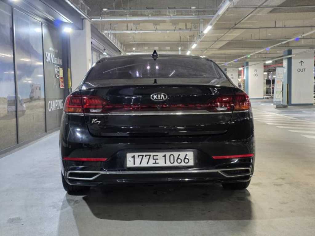 KIA K7 - Vista 4