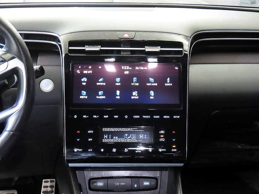 HYUNDAI Tucson - Vista 11