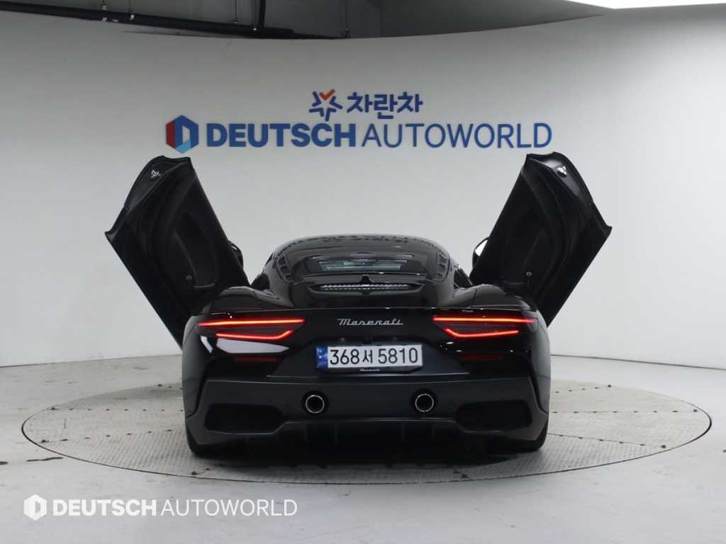 Maserati MC20 - Vista 4