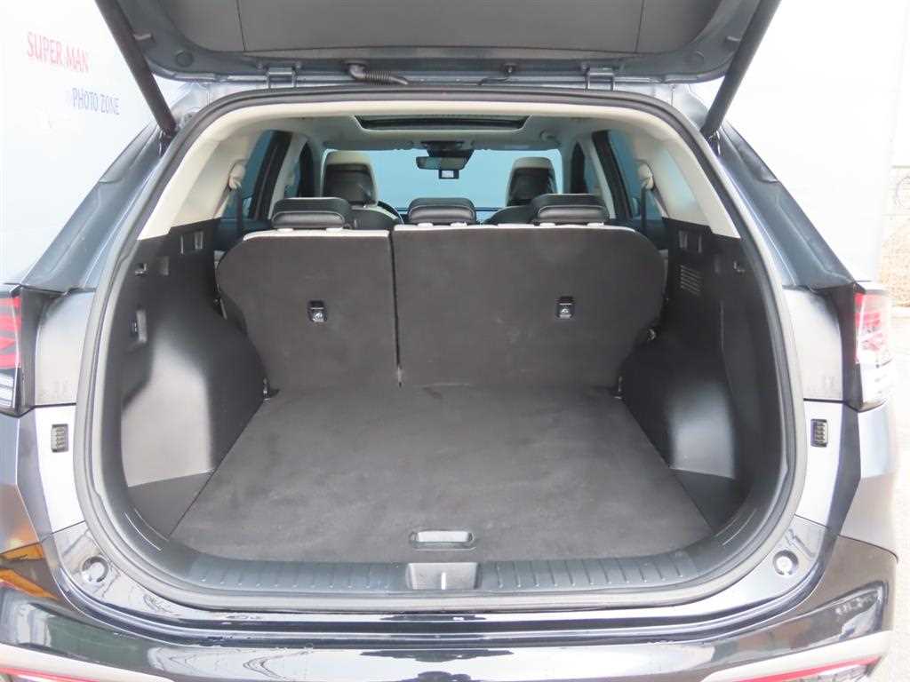 KIA Sportage - Vista 5