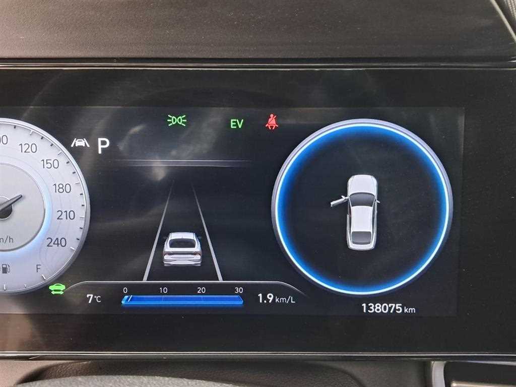 HYUNDAI Avante - Vista 8