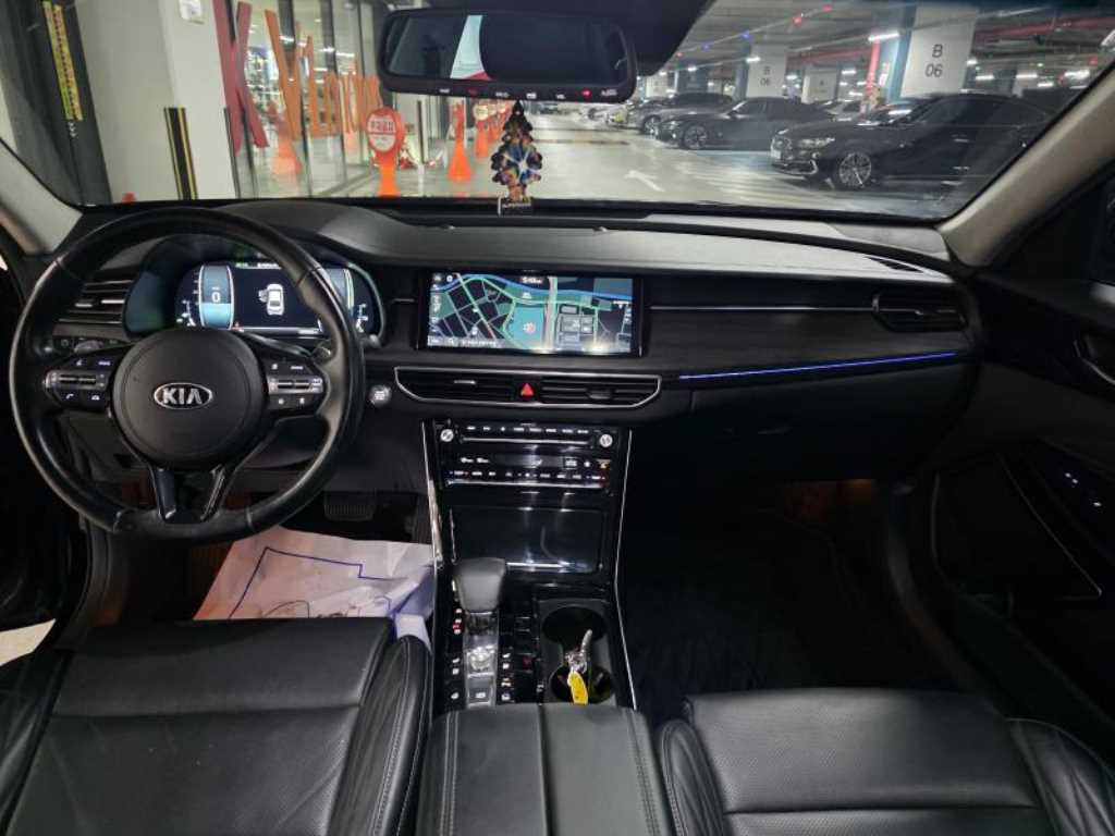 KIA K7 - Vista 11